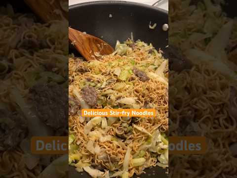 Simple & Delicious Stir-fry Noodles | Cooking with Lee Thoeun | Info👇