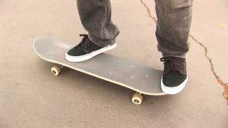 HOW TO KICKFLIP THE EASIEST WAY TUTORIAL