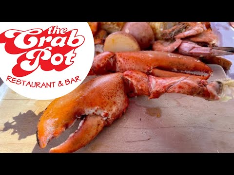 Dinner at The Crab Pot in Seattle! 🦀