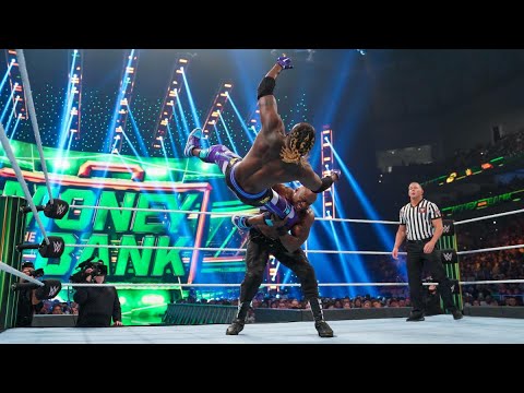 WWE: Thrust Spinebuster