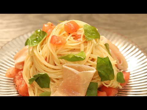 Perfect for hot days! How to make cold pasta with tomato and prosciutto