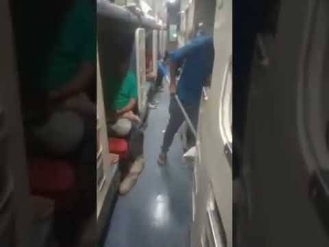 live accident of coromandal express  🚂🚃