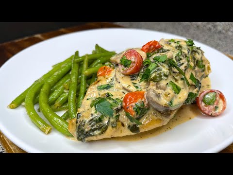 Creamy Tuscan Chicken with Garlic and Lemon Green Beans