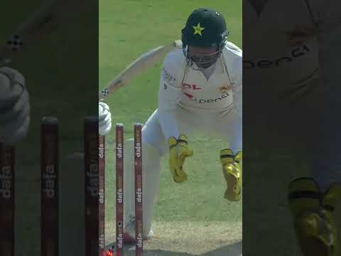 Nauman Ali Stunning Spell vs New Zealand #PAKvNZ #SportsCentral #Shorts #PCB MZ2K