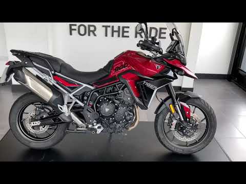 Triumph Tiger 900 GT Pro in Carnival Red / Sapphire Black