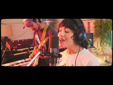 Tyzo Bloom - An Apocalypse (Live Sessions)