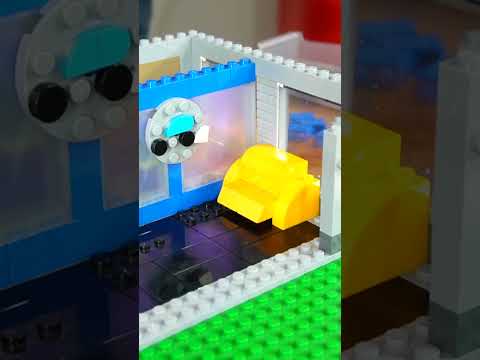 I Built a LEGO Car Dealership! | LEGO City Day 20