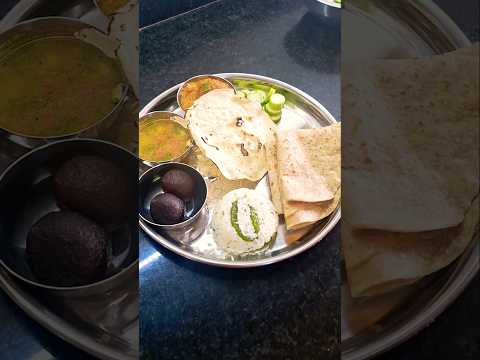 Simple festive thali ##gharkakhana #vegthali #lunch #lunchthali #homefood #homedlunch #foodblogger