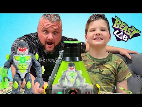 Caleb's BEAST LAB! Caleb and DAD Learn About Science Experiments with Beast Lab SHARK BEAST CREATOR!