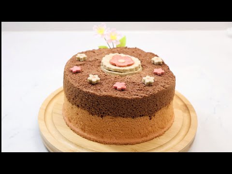 Cocoa and strawberry two-layer chiffon cake recipe