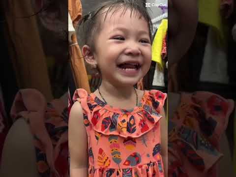 Crying Girl Sees a Cute Cat Picture and Can’t Stop Laughing! #funny