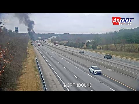 [WTF] Arkansas: Burning Truck Rolls Backwards On Interstate In Springdale