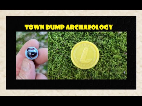 Town Dump Archaeology - Play Coins Of The World - Bottle Digging - Pepsi Cola - Marbles - Toys -