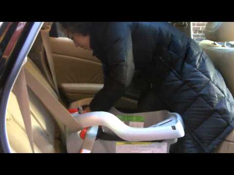 How To Install a Graco Snug Ride 32 or 35 Classic Connect Using a Seat Belt