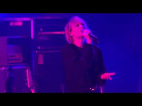 Bløf en Geike Arnaert - Where the wild roses grow (Live in Ahoy)