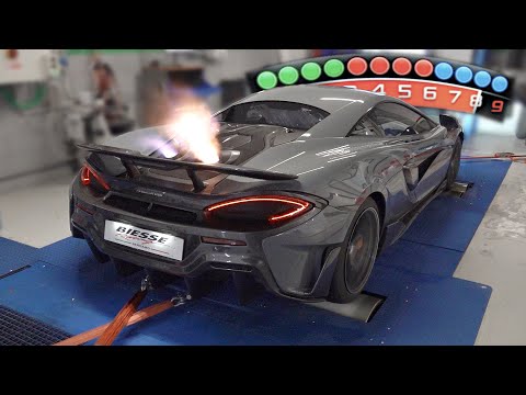 Tuned McLaren 600LT shoots flames on the DYNO (290+km/h Pulls) | Feat. brutal Downshift sounds!