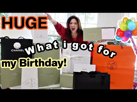 HUGE 'WHAT I GOT FOR MY BIRTHDAY' UNBOXING | Holiday LIMITED EDITION~! SOOOO SO PRETTY | CHARIS🎂