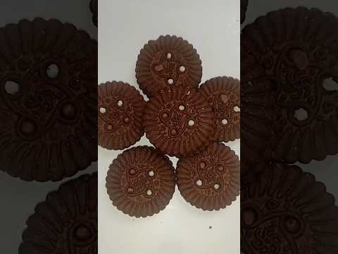 #chocolate cream biscuit #yummy #tasty #ytshorts #cookingchannel @SnigdaVantalu