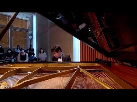 Nobuyuki Tsujii plays 2 great impromptus, June 2020