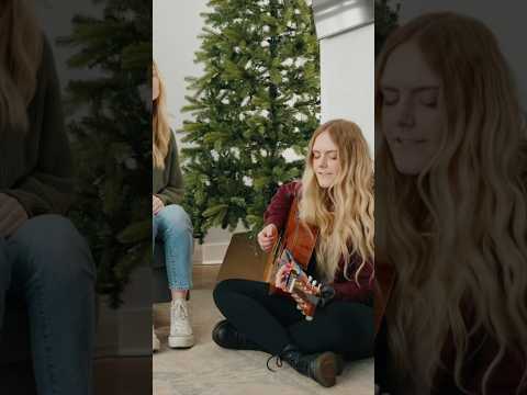 Mistletoe 🎄 #holidaymusic #christmas #mistletoe #acousticcover