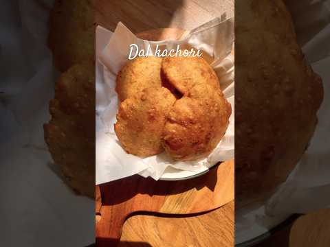 Dal kachori! #kachori #breakfast #shorts #khastakachori #kanpur #food #recipe #dal #cooking #home