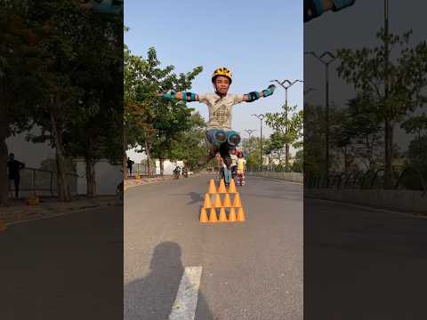 Jump video #tranding #inshort #skating #vairal #reaction #inlineskating #balurghat #instagram #insta