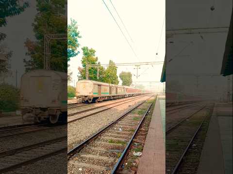 Wap7 With Full LHB Superfast Train Crossing#uniquetrainengines#viralvideo#videoshort#superfast#train