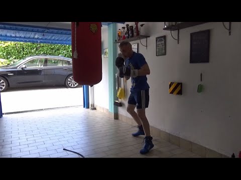 How to Train Defensive Skills with the Heavy Bag