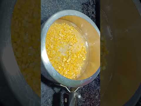 Ye Mera Favourite Paratha Ki Recipe Hai | Chana Dal Paratha | Paratha Recipes | Easy Nashta #shorts