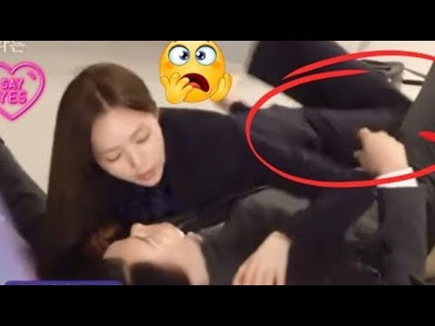 Shocking! Chae Soo-Bin's Thigh Lands Between Yoo Yeon-Seok's Legs - Truly