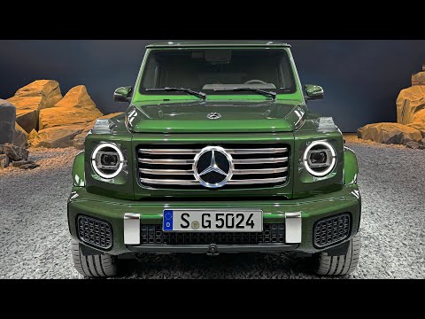 NEW 2025 Mercedes G500! NO V8 Anymore! Exterior Interior Walkaround 4k