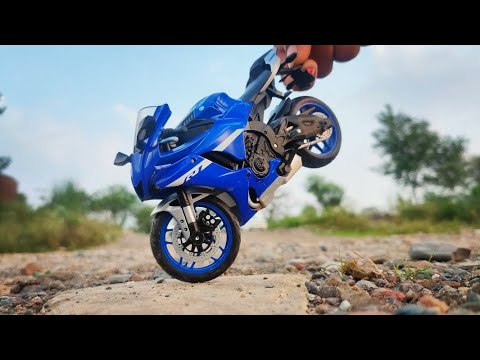 Unboxing of Diecast Model of Yamaha R1 Bike | Diecast Bike | Bike Stunts | Auto Legends |