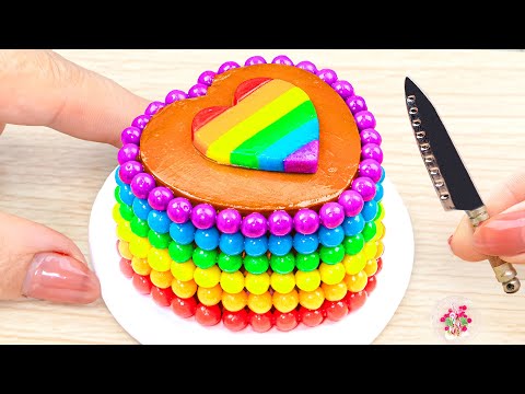 Miniature Cake Decorating ideas with Chocolate | Satisfying Mini KitKat Chocolate Cake Recipe