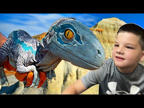 Calebs Dino ADVENTURE! DINOSAUR HUNT, Digging for DINO BONEs with DAD! We Found a VELOCIRAPTOR!