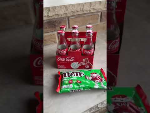 DIY Holiday Coca-Cola #diy #howto #cocacola