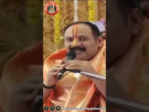 प्रदीप मिश्रा जी को नारियल से लगी चोट #pardeepmishra #bholenath