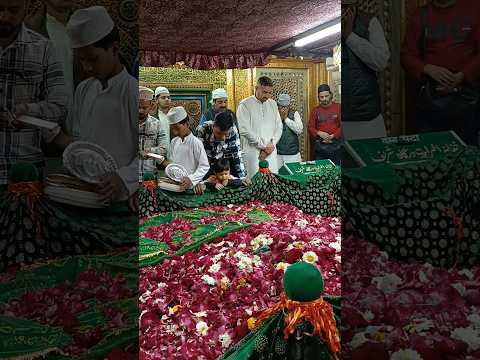 Hazrat Nizamuddin Auliya Dargah 💗 Delhi #hazratnizamuddindelhi  #nizamuddin #dargah