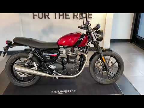 Triumph Steet Twin 900 finished in Carnival Red