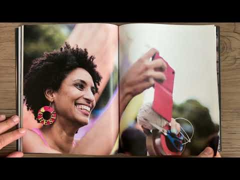 O LIVRO DE MARIELLE FRANCO   UMA FOTOBIOGRAFIA   Curadoria de Imagens  Mayara Donaria, Thais Rocha,