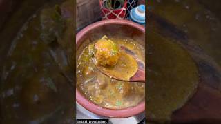 Paruppu urundai kuzhambhu recipe in Tamil | பருப்பு உருண்டை குழம்பு #paruppuurundaikulambu #lunchbox