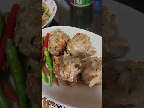 【タイ料理】タイ人が作るタイ料理はこんな感じです～トウガラシたっぷりだ～