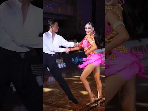 The man is handsome, and the woman is so charming. What a wonderful dance #ballroomdance #dancesport