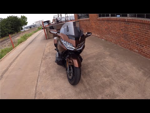 Review of the new Honda GoldWing