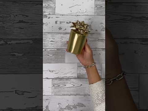 Two ways to gift wrap something round #giftwrapping #wrappinghacks #wrappinggifts #wrappingpresents