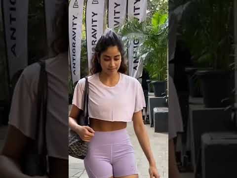 Janhvi Kapoor aftr gym workouts|Stunning |Beautiful#janhvi #trending#workout#diet #training #sridevi