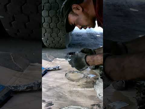 Severe Differential Oil Leak: Vent Blockage or Poor Sealant Application? short #shorts #shortsvideo