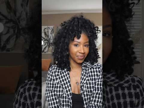 Quick Hack For Half Up/Half Down Hairstyle #beautyhacks #halfuphalfdownhairstyle #wiginstall