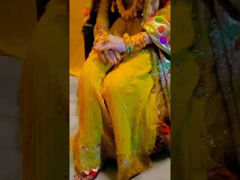 Haldi lagao re -Haldi ceremony 🎑#haldiceremoney #haldinight #haldi #weddingsongs