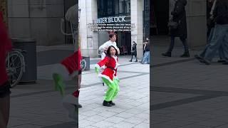 TICK TACK IN PUBLIC (Grinch version) #tick_tack  #kpopdance #dancecover #dance #ticktack #illit