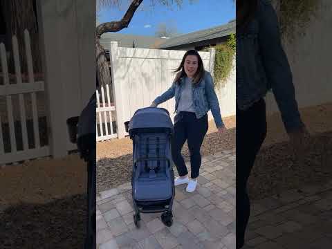 Don't miss this 🌍 Day LIMITED EDITION #ZoeTraveler! Be sure to check out my full review!  #stroller